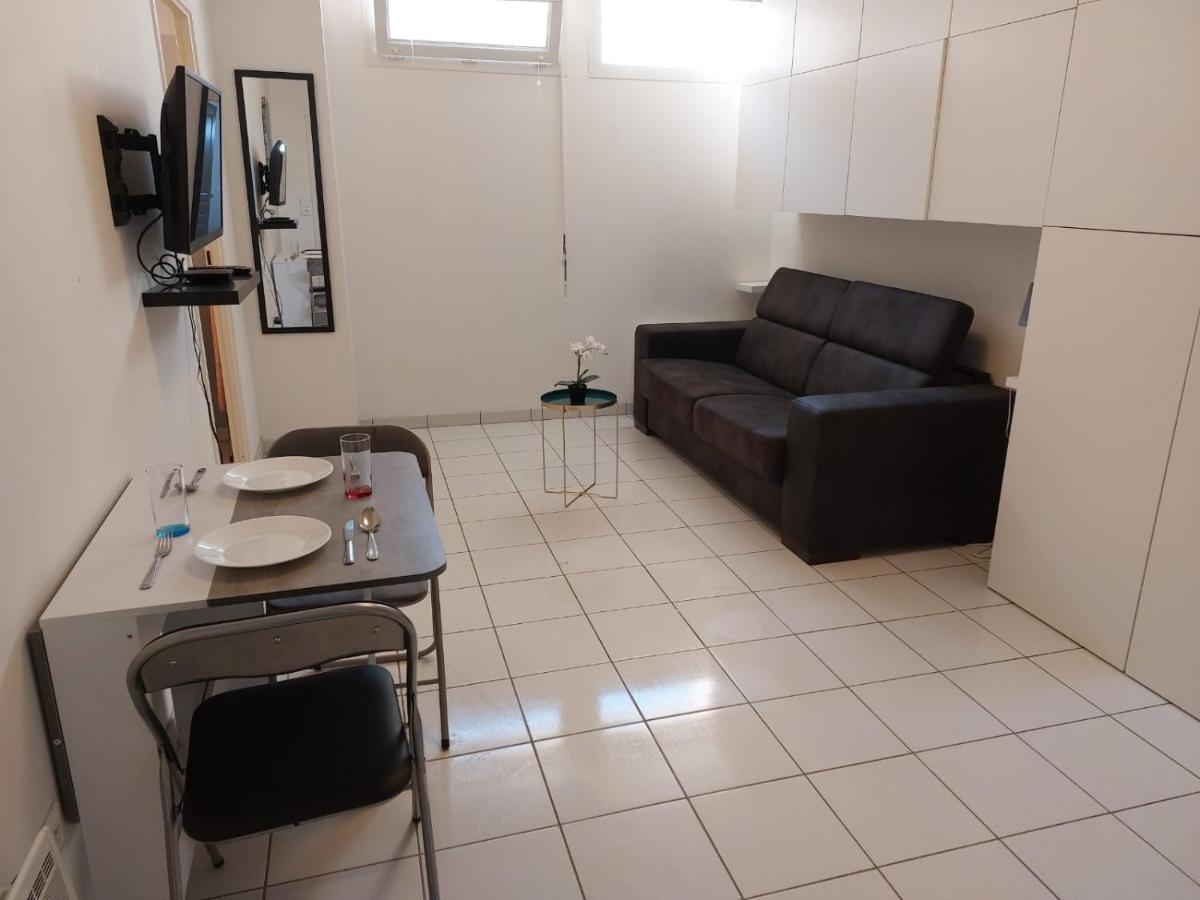 Charmant Studio La Ville Du Bois Extérieur photo